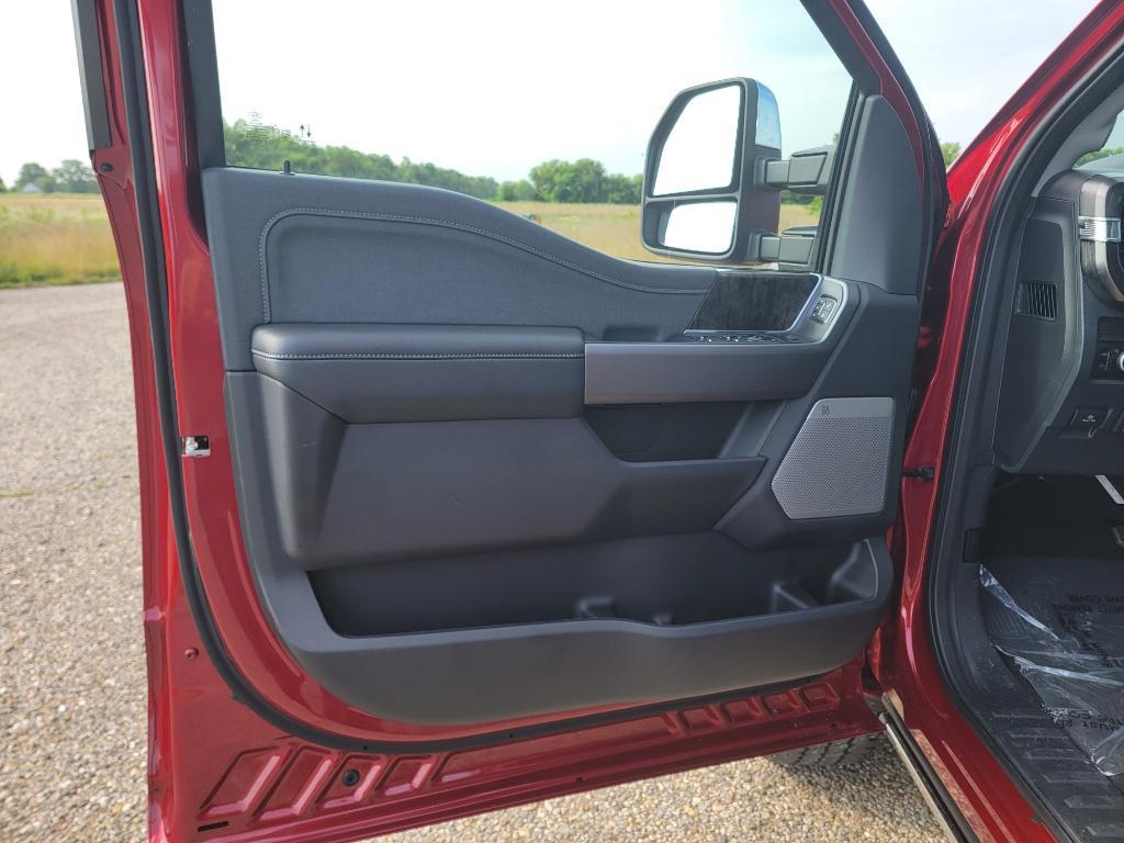 new 2025 Ford F-350 car, priced at $73,747