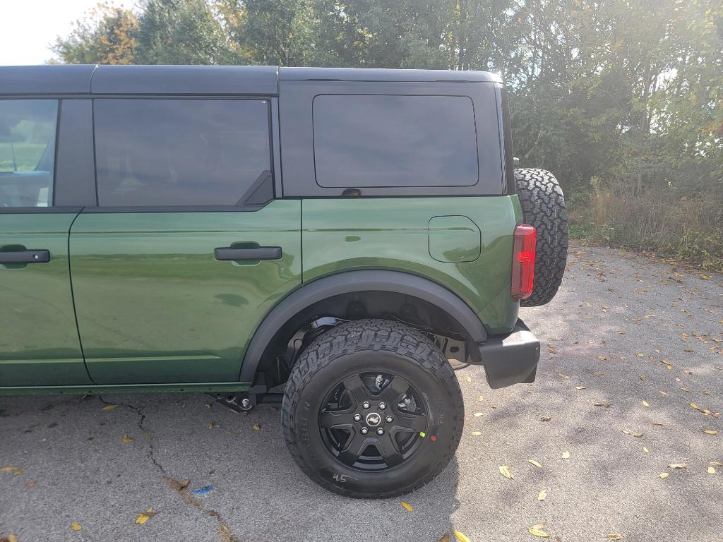 new 2025 Ford Bronco car, priced at $50,060