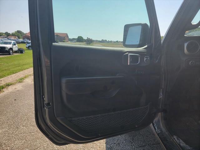 used 2021 Jeep Wrangler Unlimited car, priced at $27,500