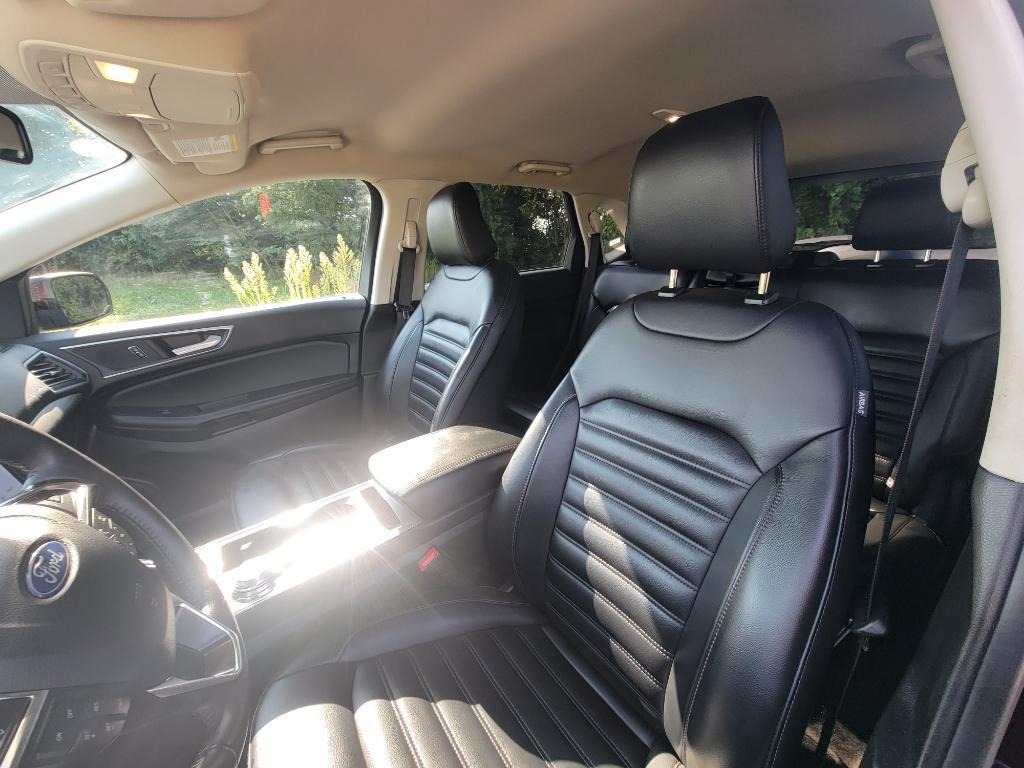 used 2024 Ford Edge car, priced at $22,995