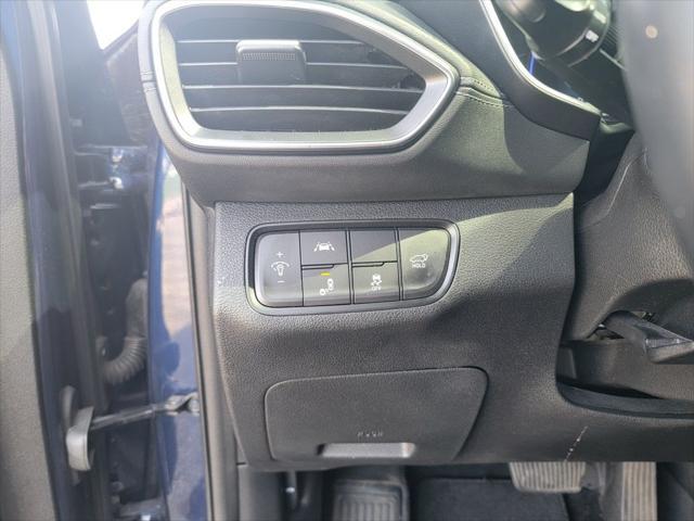 used 2019 Hyundai Santa Fe car, priced at $18,223