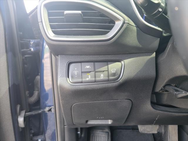 used 2019 Hyundai Santa Fe car, priced at $20,143