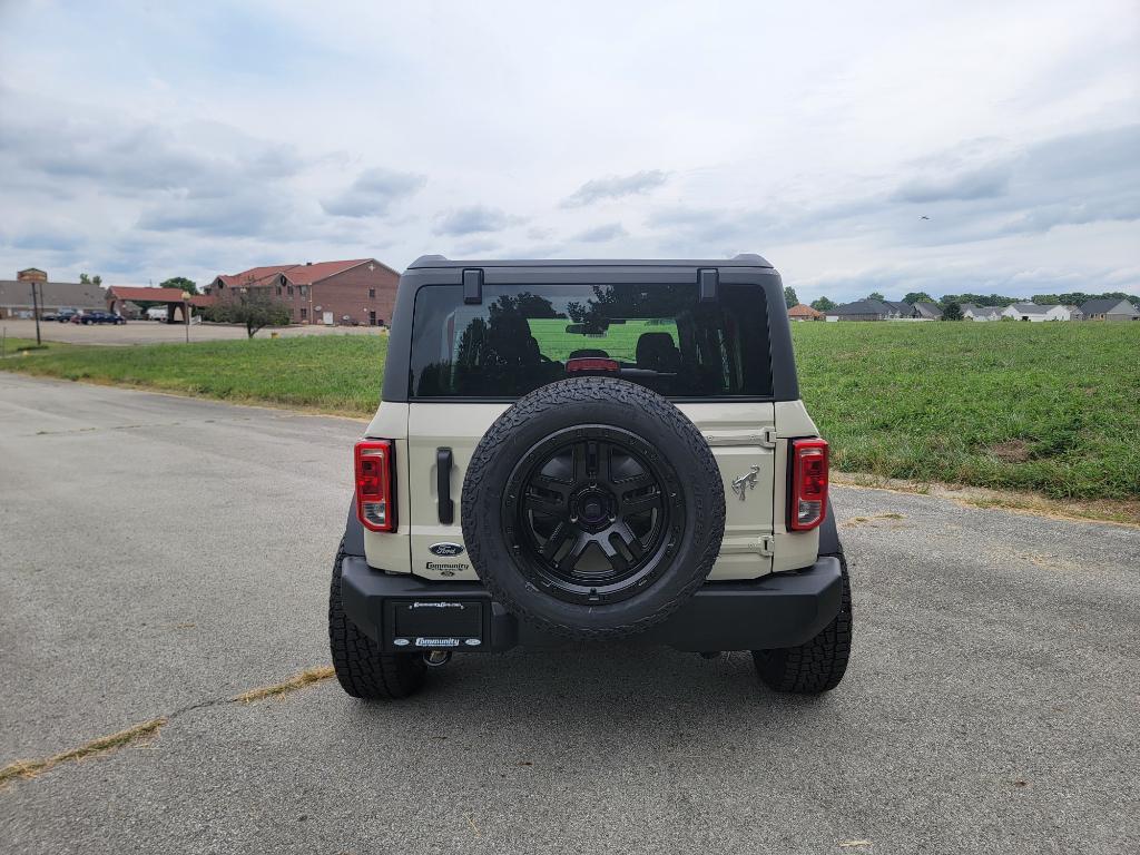 new 2025 Ford Bronco car, priced at $50,197