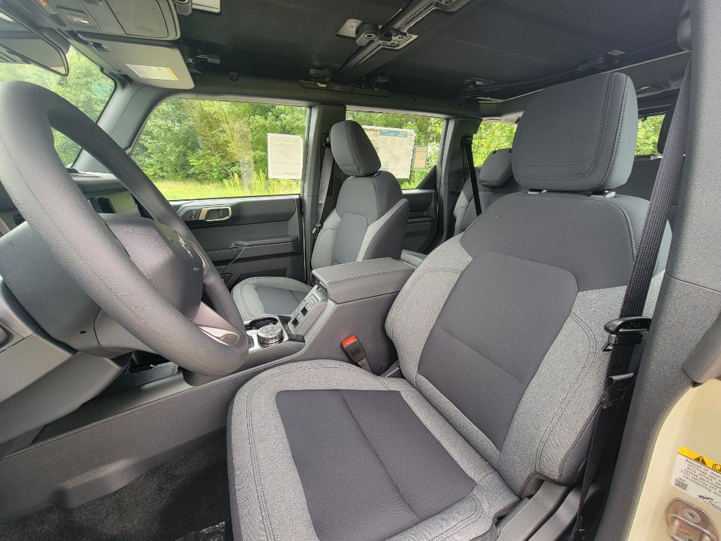 new 2025 Ford Bronco car, priced at $50,197