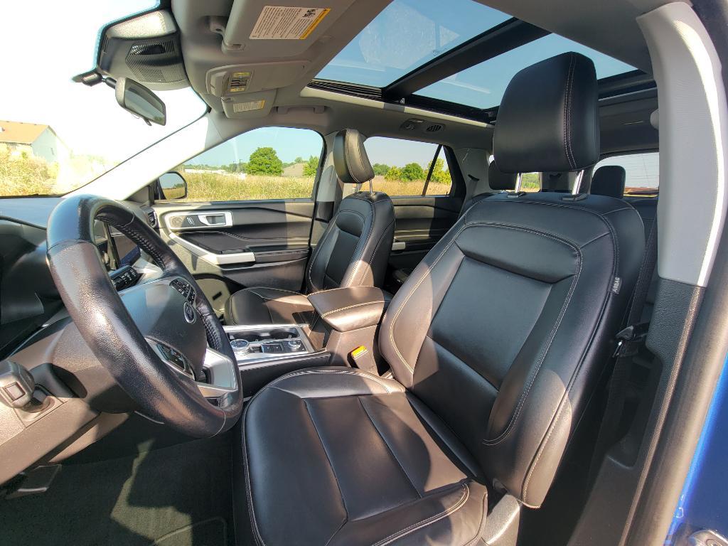 used 2022 Ford Explorer car, priced at $29,895