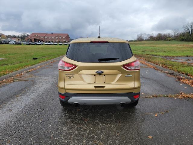 used 2014 Ford Escape car, priced at $7,000