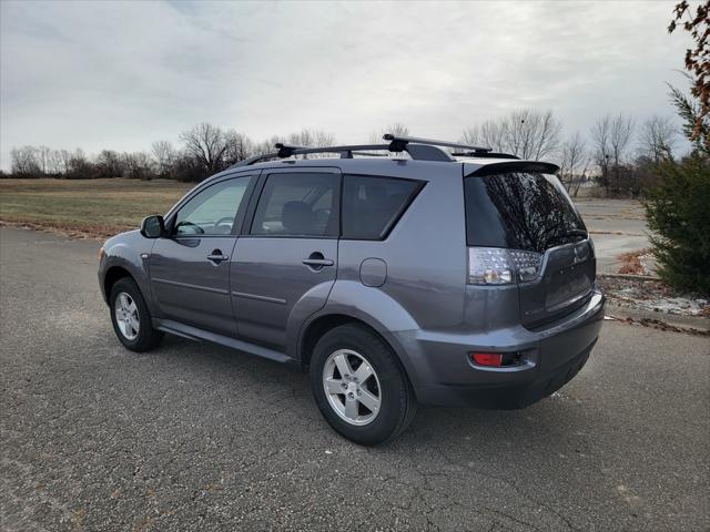 used 2010 Mitsubishi Outlander car, priced at $5,000