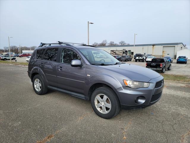 used 2010 Mitsubishi Outlander car, priced at $5,000