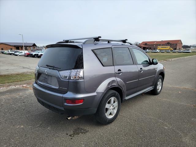 used 2010 Mitsubishi Outlander car, priced at $5,000