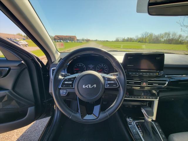 used 2022 Kia Seltos car, priced at $20,854