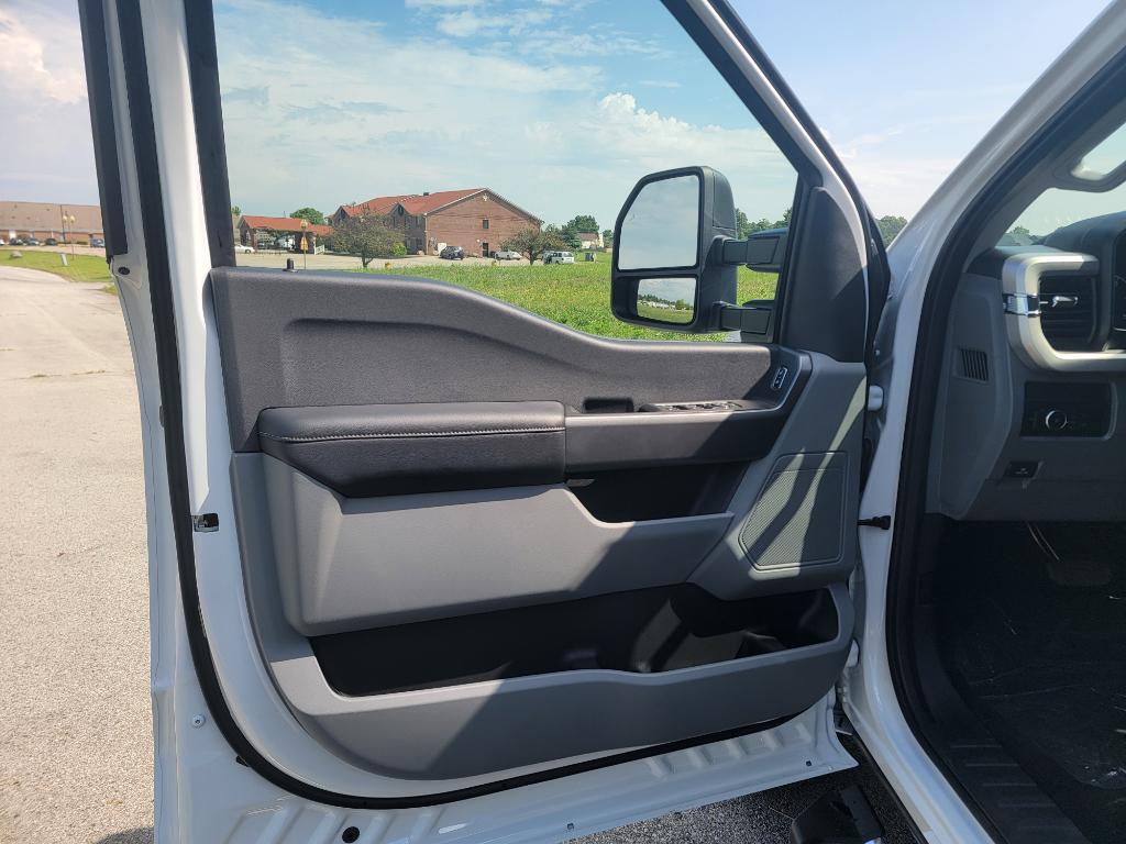 new 2026 Ford F-350 car, priced at $77,115