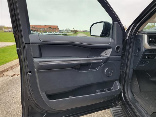 used 2024 Ford Expedition car, priced at $57,510