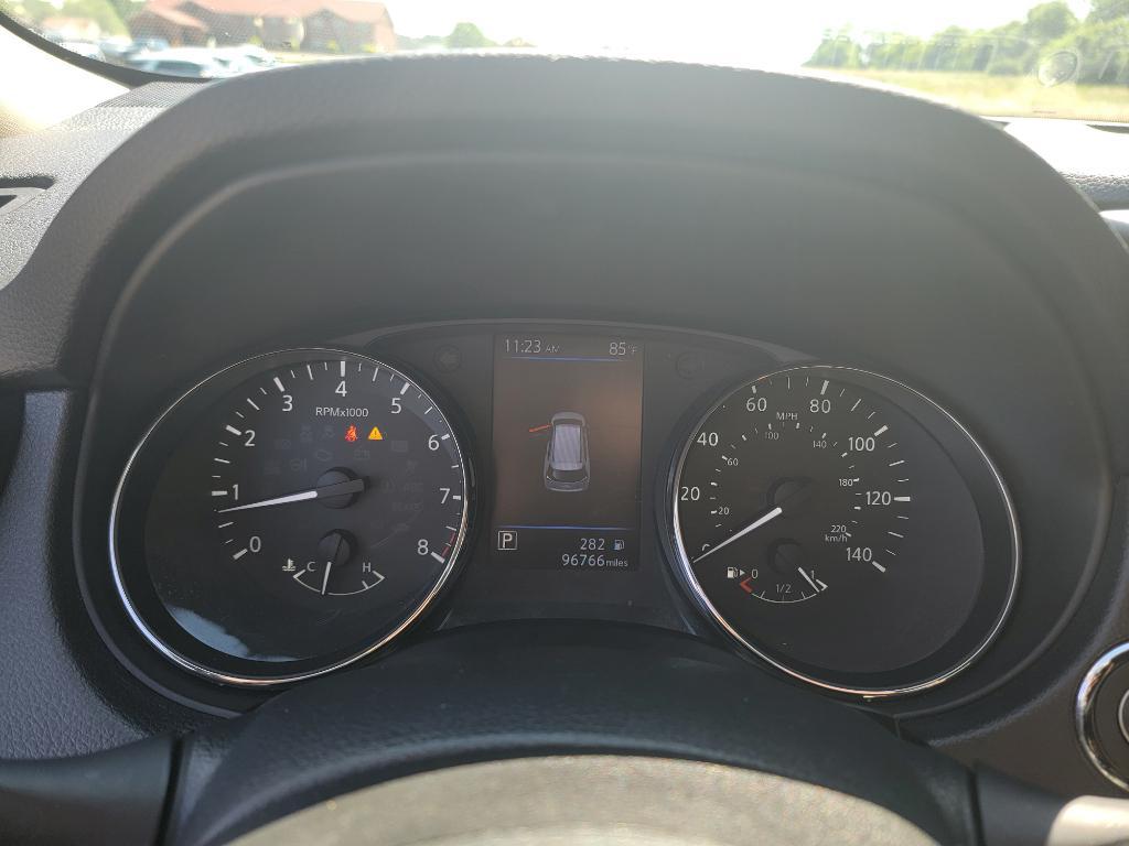 used 2018 Nissan Rogue car, priced at $12,197