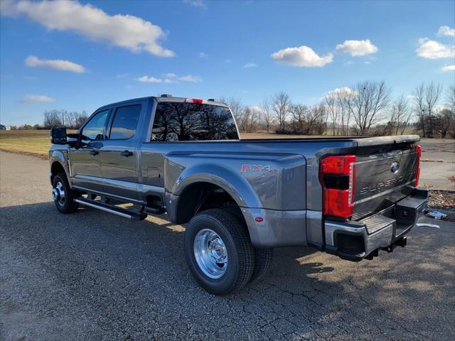 new 2025 Ford F-350 car, priced at $72,657