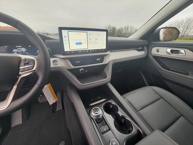 new 2025 Ford Explorer car, priced at $48,105