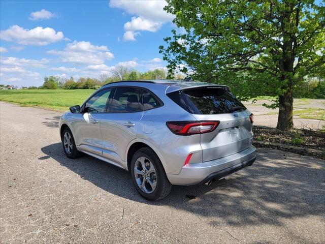 used 2023 Ford Escape car, priced at $23,995