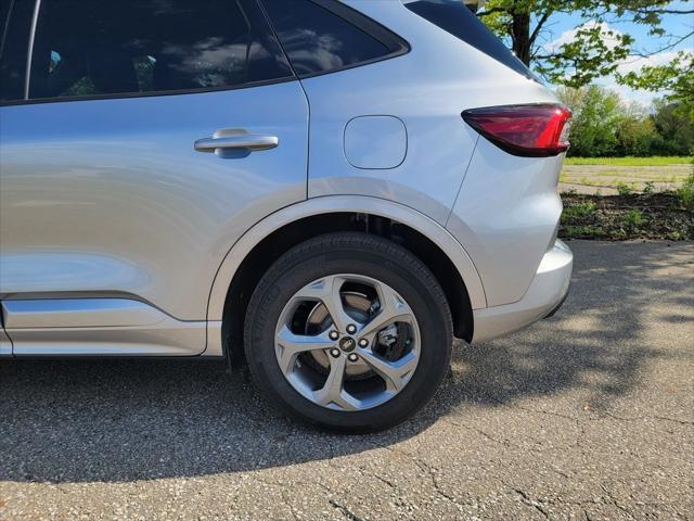 used 2023 Ford Escape car, priced at $23,995