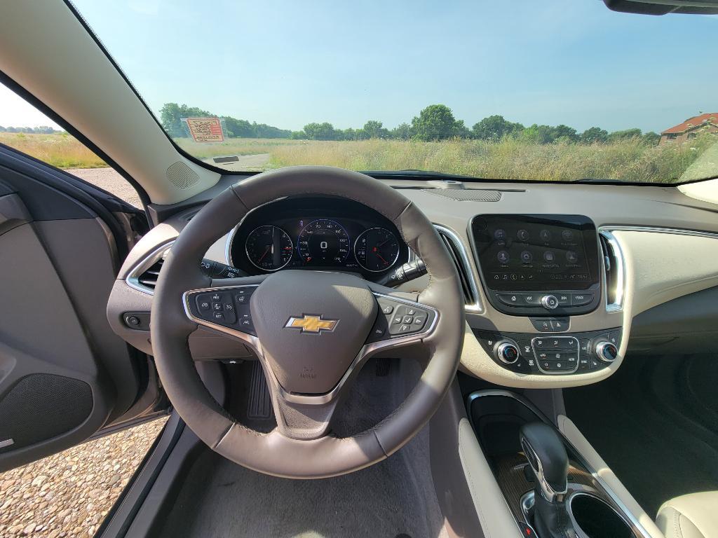 used 2024 Chevrolet Malibu car, priced at $25,677