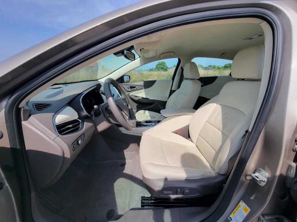 used 2024 Chevrolet Malibu car, priced at $25,677