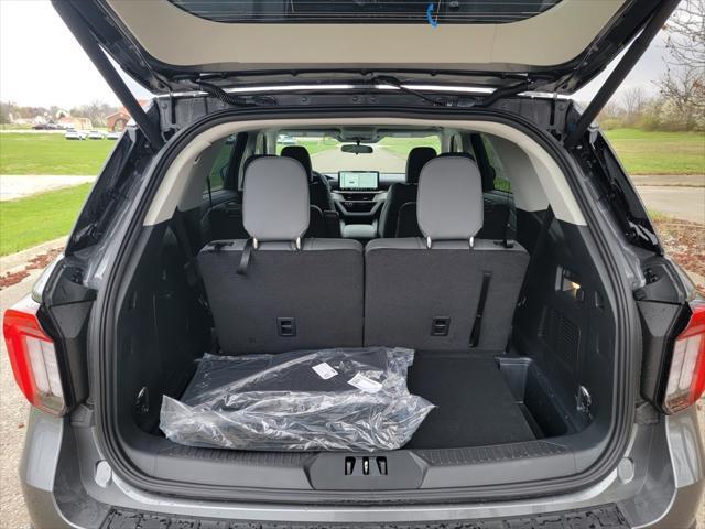 new 2025 Ford Explorer car, priced at $46,200