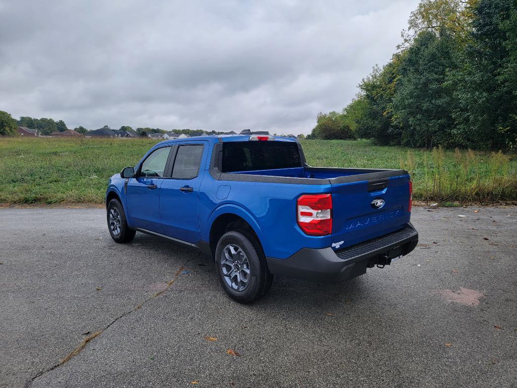 new 2025 Ford Maverick car, priced at $32,340