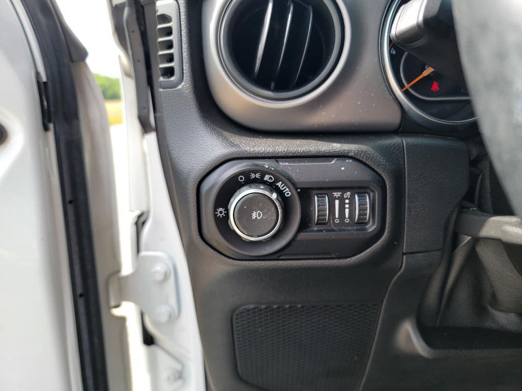 used 2021 Jeep Wrangler Unlimited car, priced at $26,450