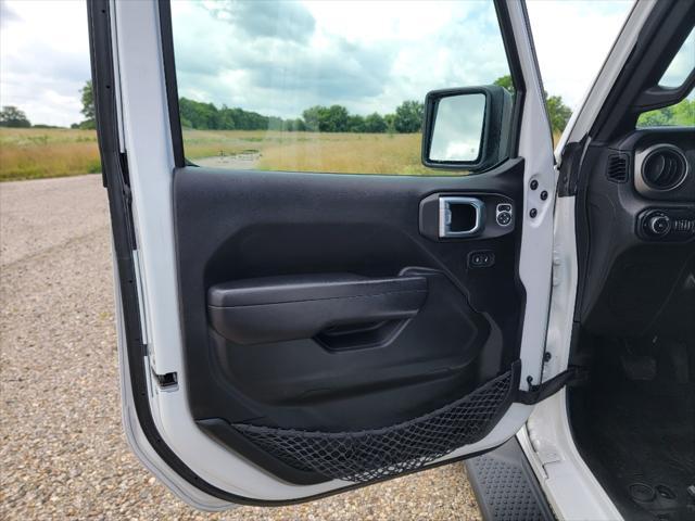 used 2021 Jeep Wrangler Unlimited car, priced at $26,450