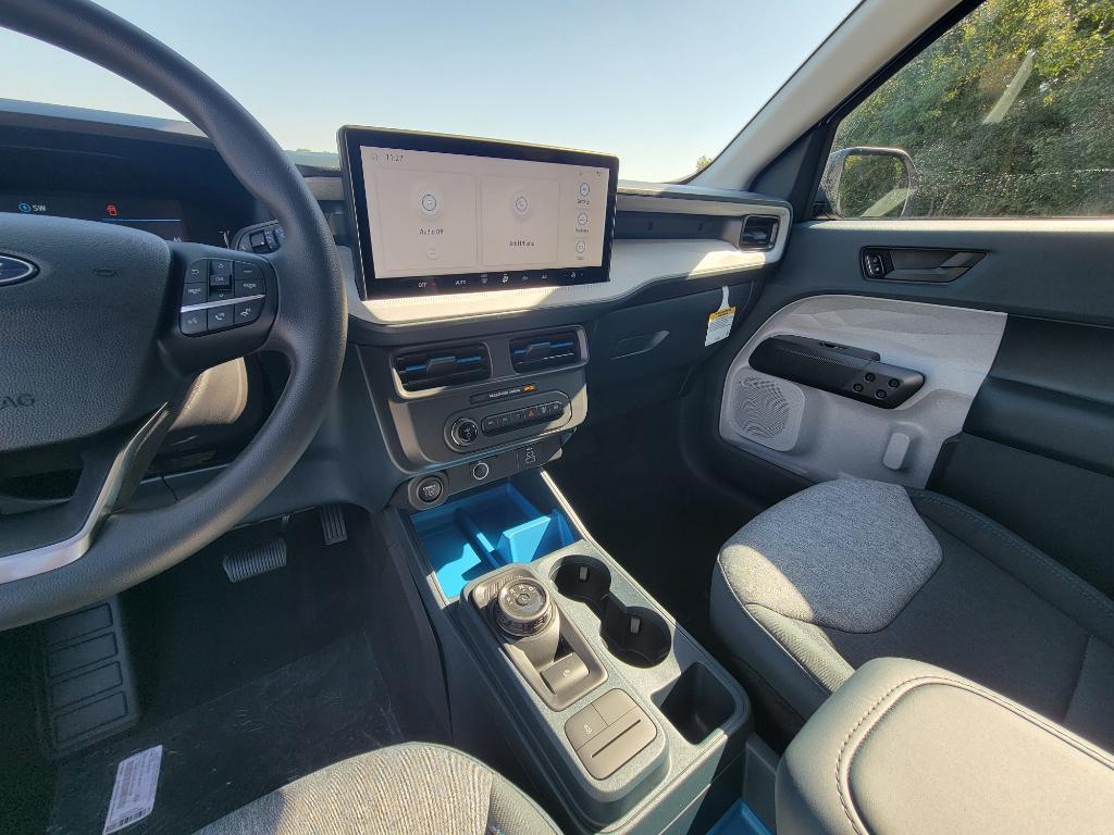 new 2025 Ford Maverick car, priced at $35,282