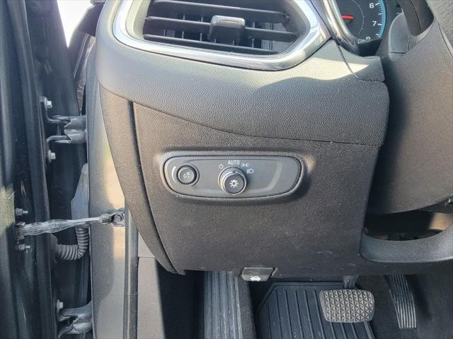 used 2018 Chevrolet Equinox car, priced at $10,495
