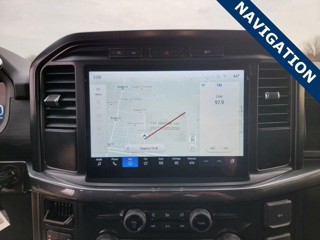 new 2024 Ford F-150 car, priced at $42,425