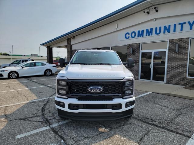 new 2025 Ford F-350 car, priced at $72,590