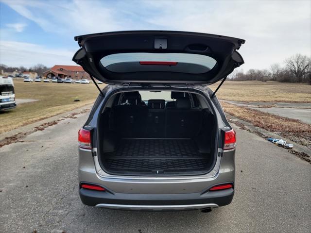 used 2017 Kia Sorento car
