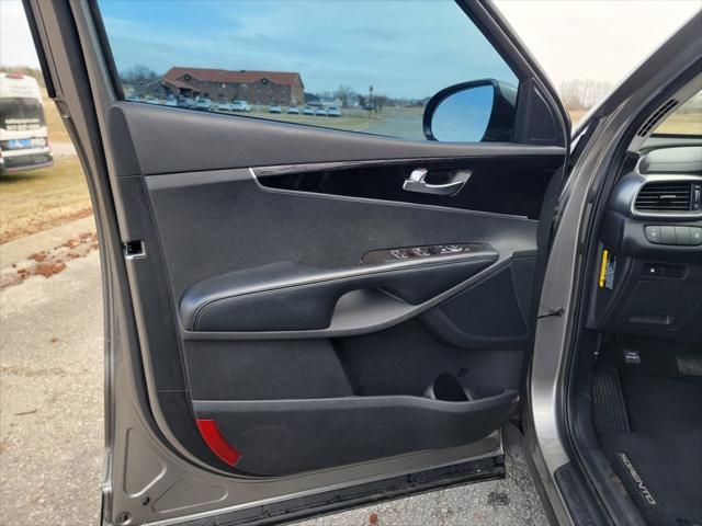 used 2017 Kia Sorento car
