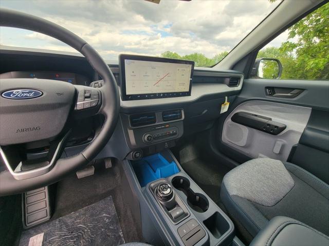 new 2025 Ford Maverick car, priced at $33,236