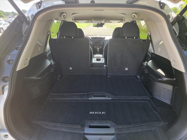 used 2019 Nissan Rogue car, priced at $16,000
