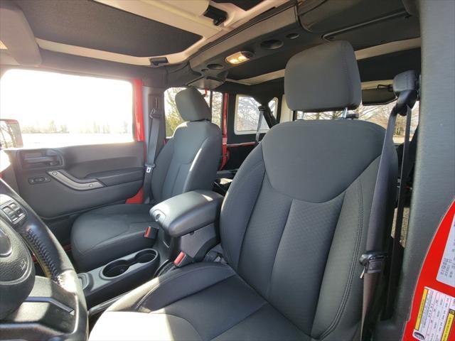 used 2015 Jeep Wrangler Unlimited car, priced at $18,000