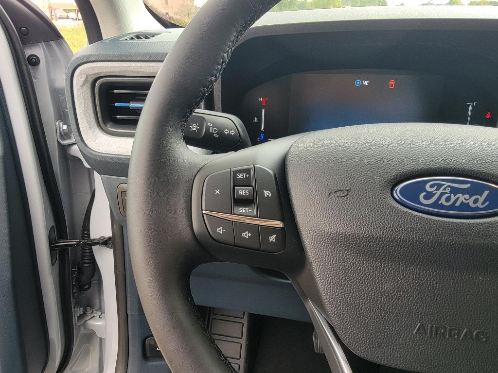 new 2025 Ford Maverick car, priced at $35,025