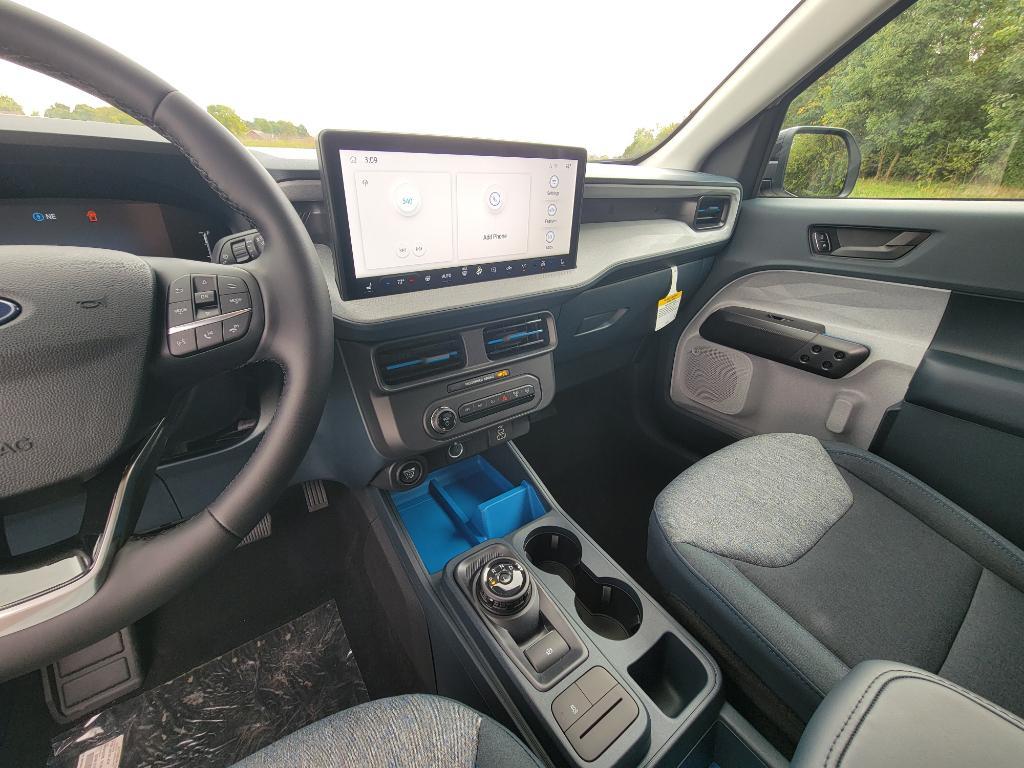 new 2025 Ford Maverick car, priced at $35,025