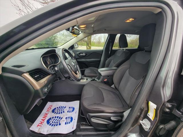 used 2015 Jeep Cherokee car, priced at $12,285