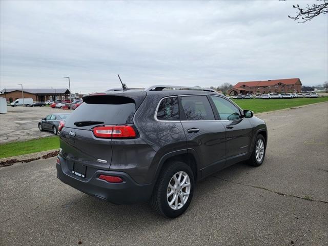 used 2015 Jeep Cherokee car, priced at $12,285