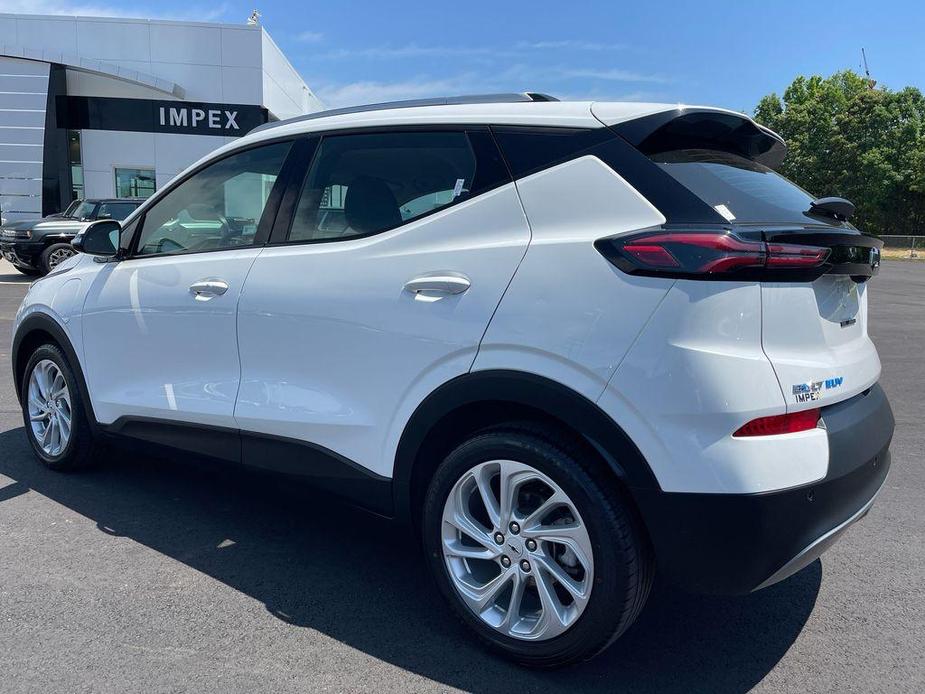 used 2023 Chevrolet Bolt EUV car, priced at $19,950