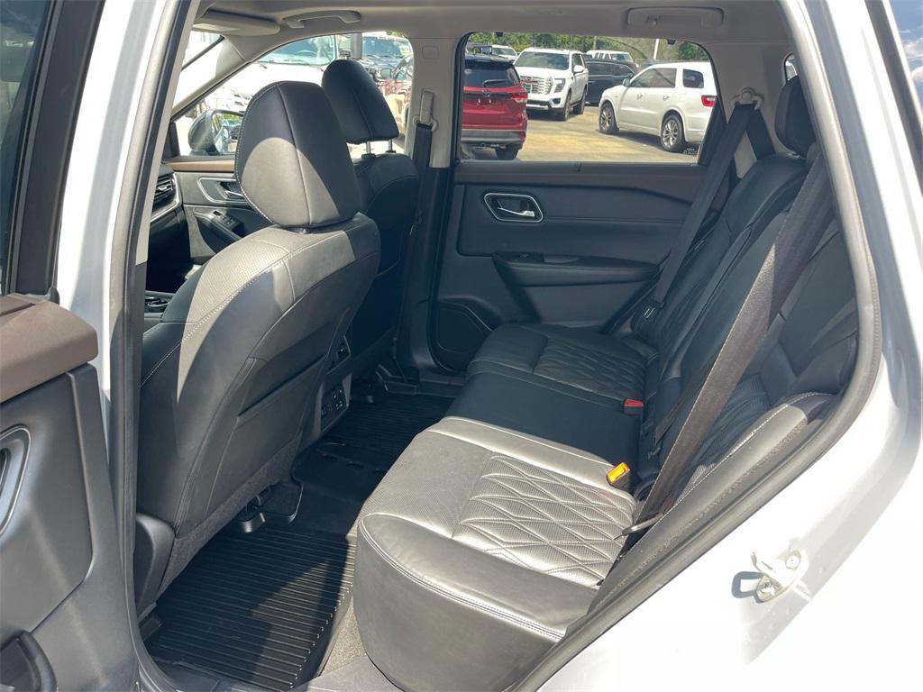 used 2021 Nissan Rogue car, priced at $25,990