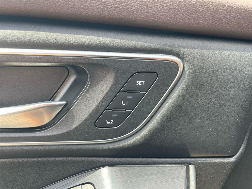 used 2021 Nissan Rogue car, priced at $25,990