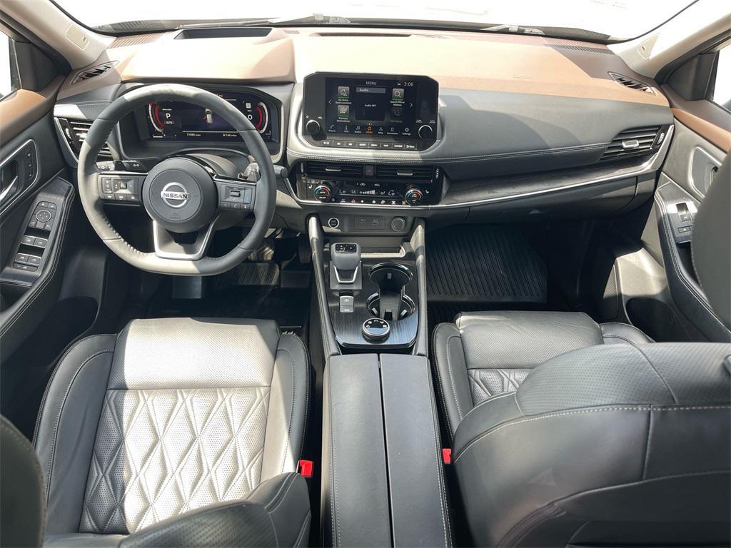 used 2021 Nissan Rogue car, priced at $25,990