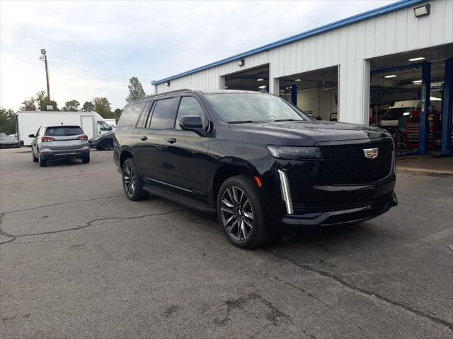 used 2021 Cadillac Escalade ESV car, priced at $66,300