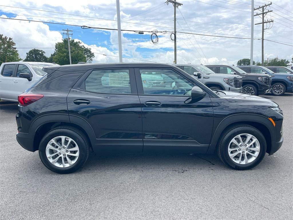 new 2026 Chevrolet TrailBlazer car, priced at $25,585