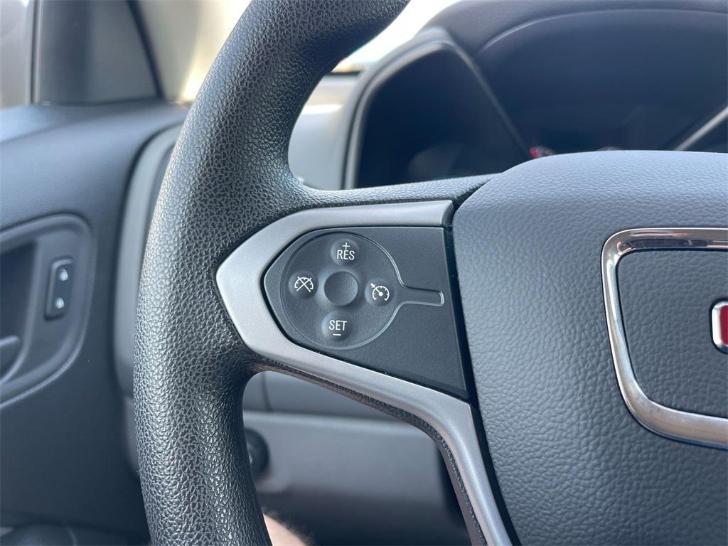 used 2022 GMC Canyon car, priced at $27,750