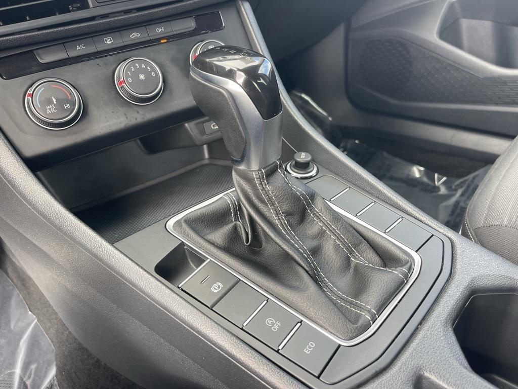 used 2024 Volkswagen Jetta car, priced at $19,250