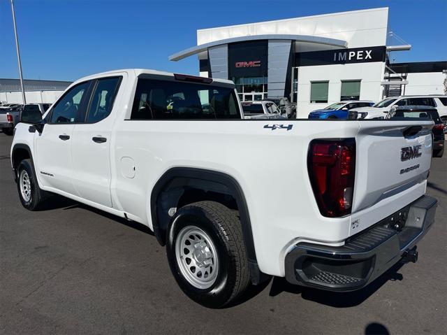 used 2023 GMC Sierra 1500 car, priced at $40,900