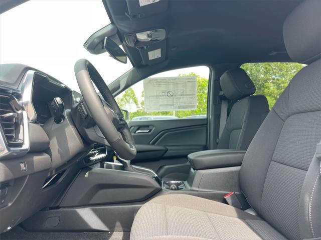 new 2025 GMC Canyon car, priced at $36,995